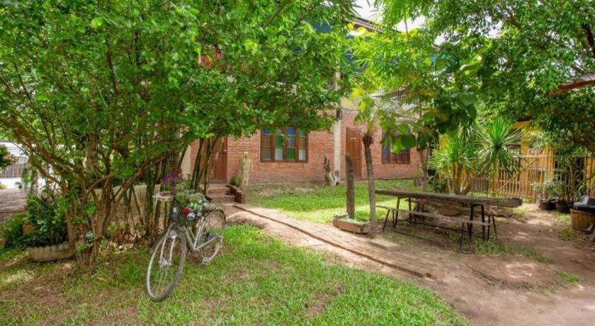 Hotel Oyo 1155 Bikers House And Enduro Tours Chiang Mai Zewnętrze zdjęcie