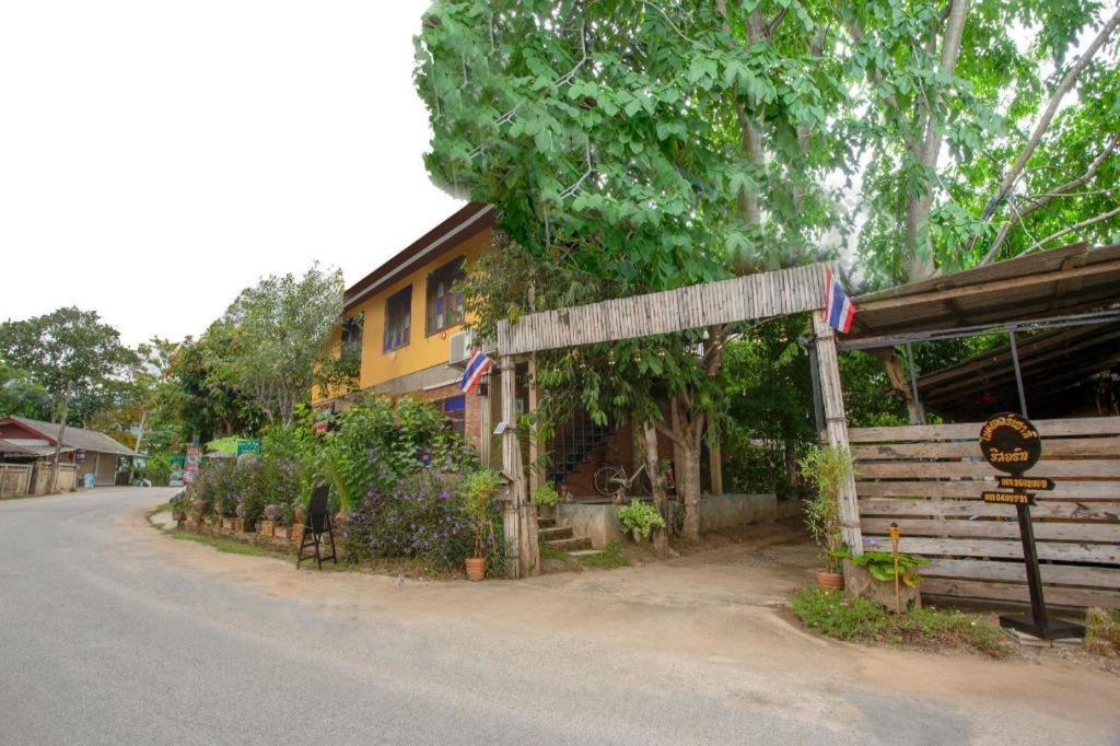 Hotel Oyo 1155 Bikers House And Enduro Tours Chiang Mai Zewnętrze zdjęcie